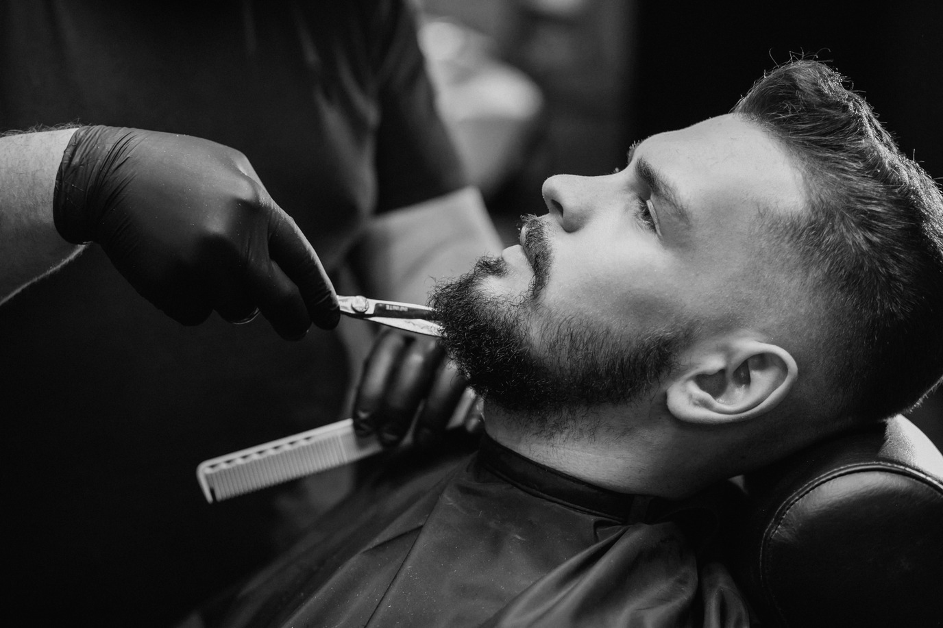Men's beard trim and professional grooming at The Crown Hair Studio Orlando